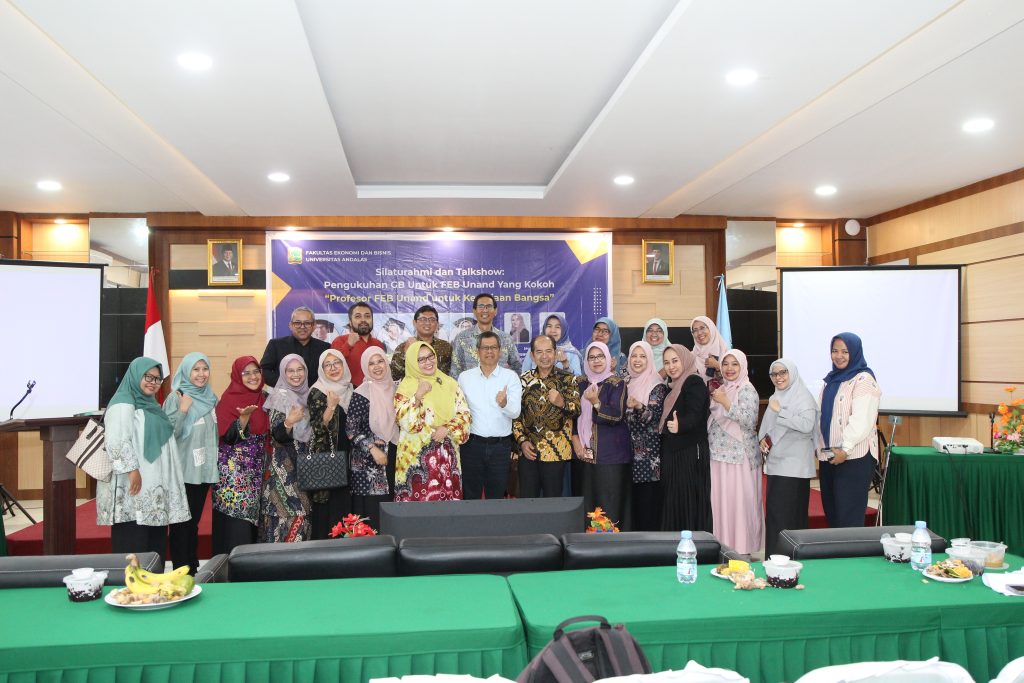 5 Guru Besar FEB Unand yang Akan Dikukuhkan Berbagi Pengalaman Dalam Acara Talkshow